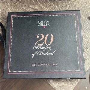 Laura Geller - 20 Shades Of Baked Palette